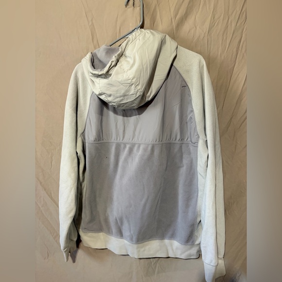 Nike jacket - Picture 3 of 4